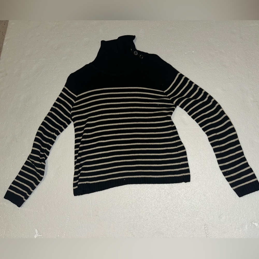 Forever 21 sweater - black & white with brown elbow patches
